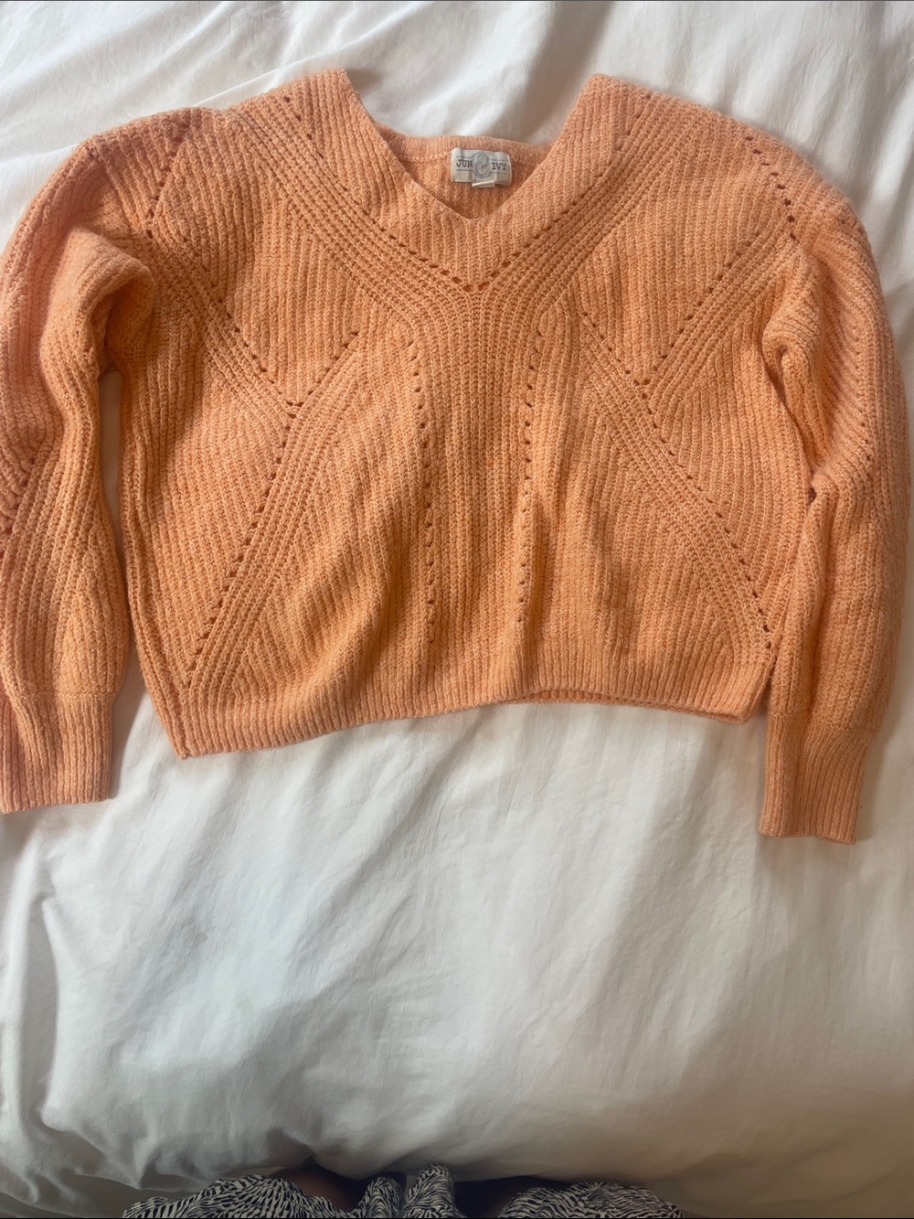 Women's Peach V-Neck Textured Knit Sweater